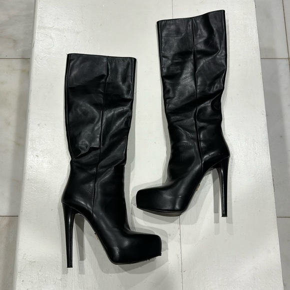 Prada leather boots. Black. 39.5 - Picture 1 of 5